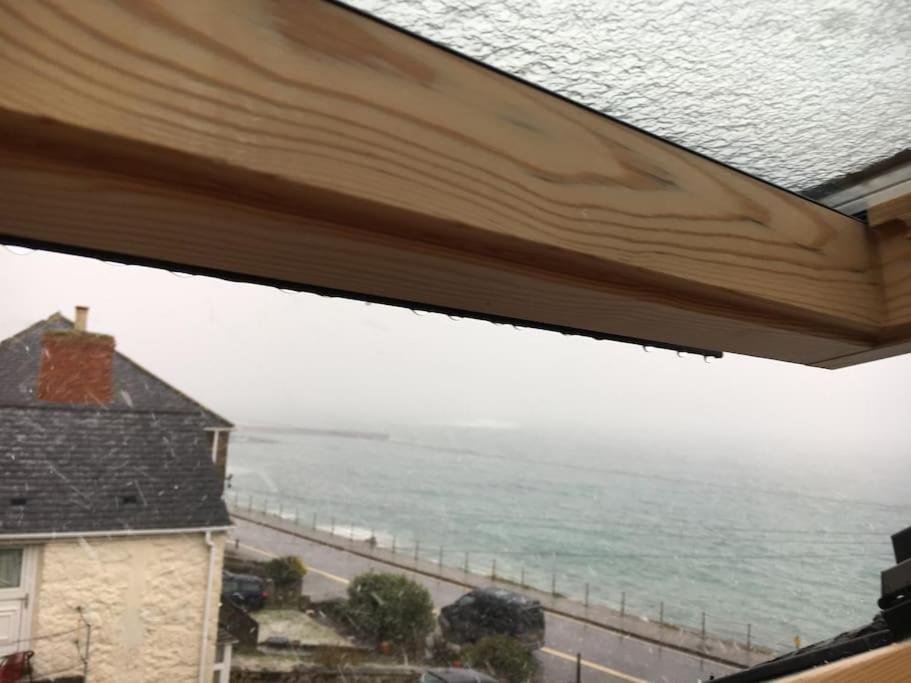 Amazing Seaside Loft Apartment With Sea Views . Sennen Cove Exterior photo